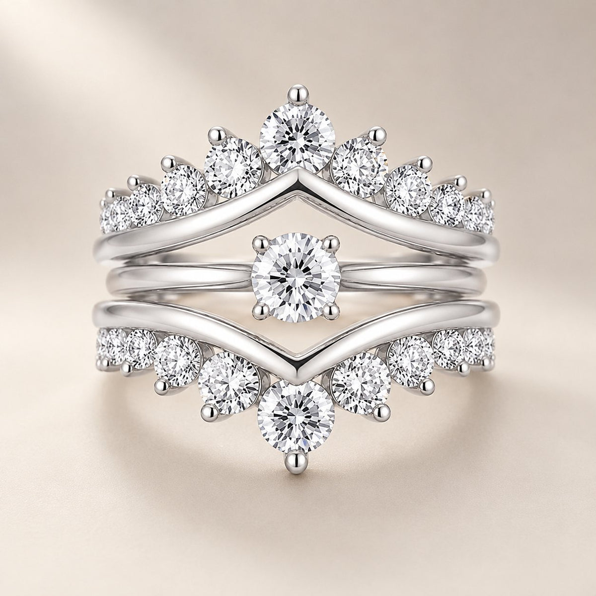 Silver ring jacket (white gold plated) with a one carat solitaire in the center