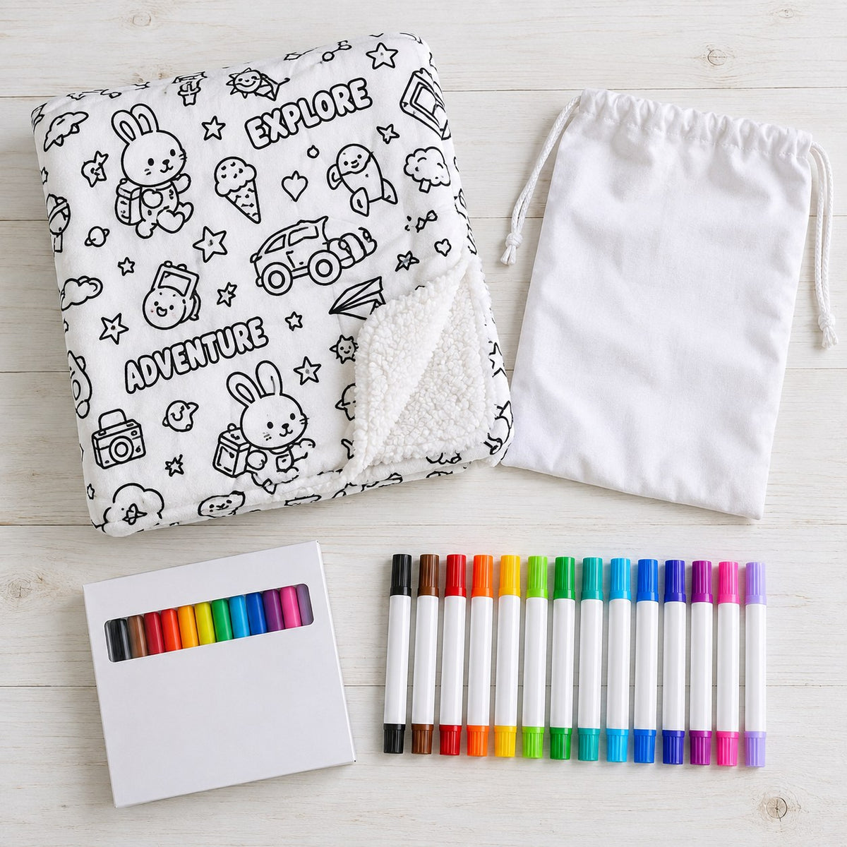 What's in the box: blanket, 15 dual-tip markers, carrying bag