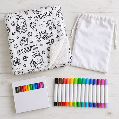 What's in the box: blanket, 15 dual-tip markers, carrying bag