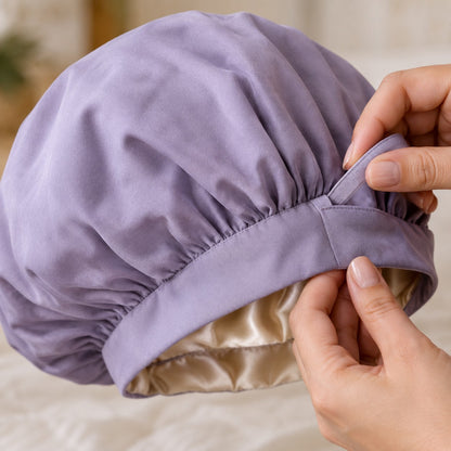 The adjustable band and its hidden elastic pocket